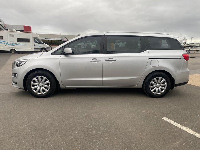 2019 Kia Carnival S