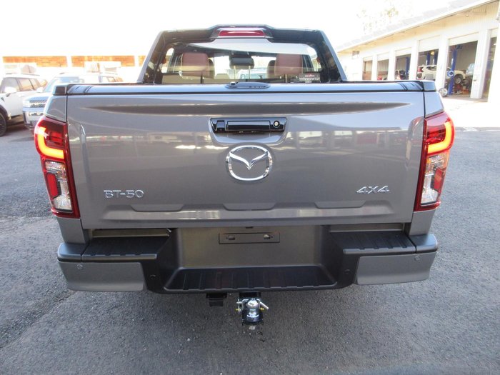 2025 Mazda BT-50 SP
