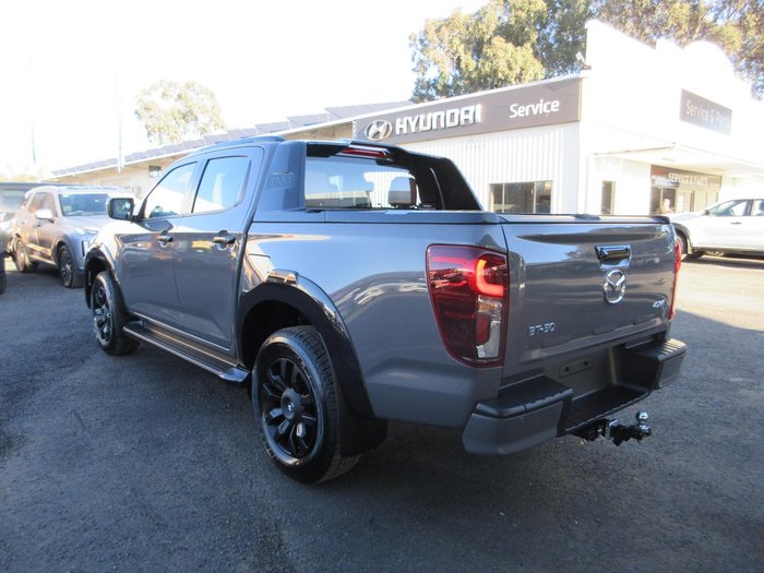 2025 Mazda BT-50 SP