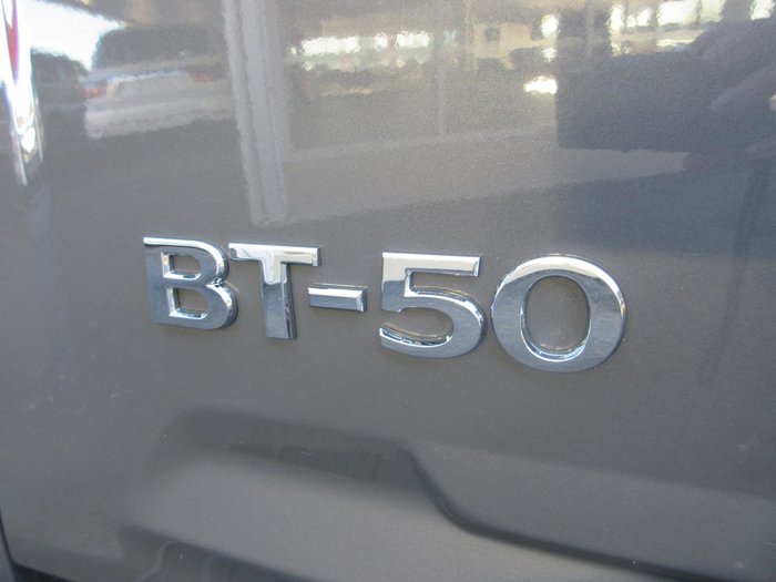2025 Mazda BT-50 SP