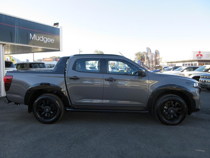 2025 Mazda BT-50 SP