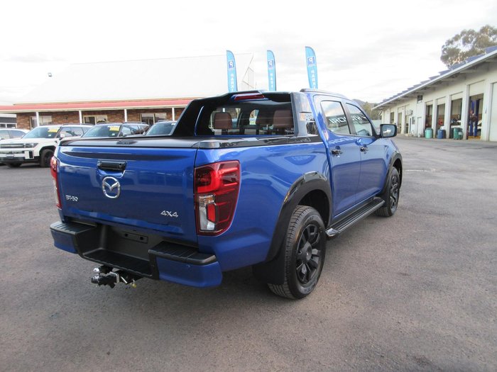 2025 Mazda BT-50 SP