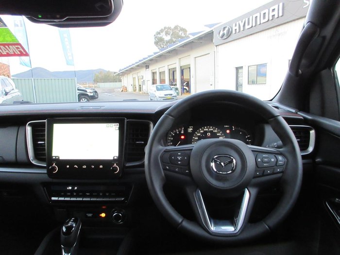 2025 Mazda BT-50 SP