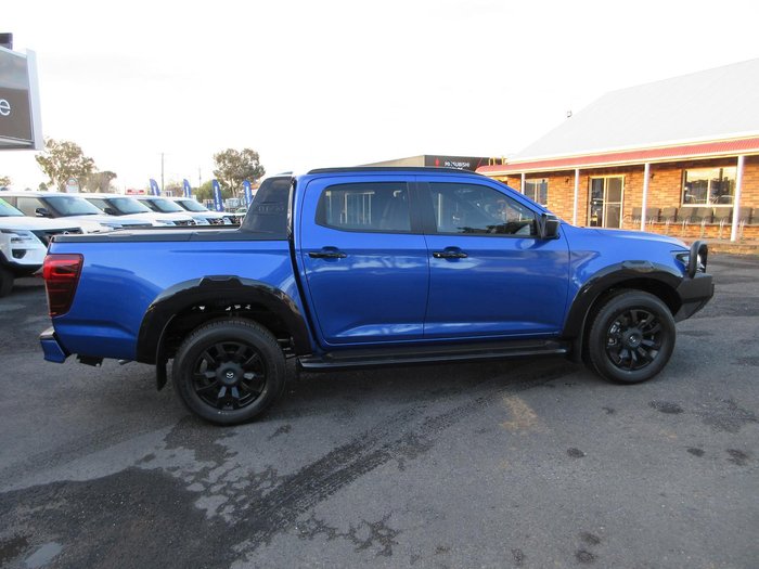 2025 Mazda BT-50 SP