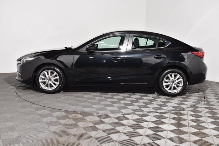 2018 Mazda 3 Maxx Sport