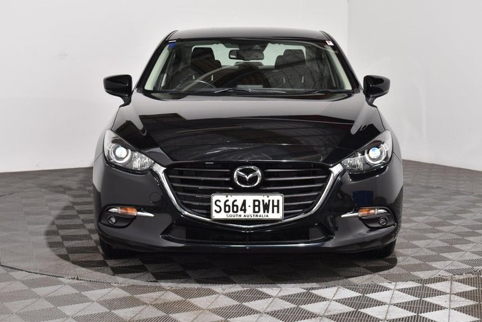 2018 Mazda 3 Maxx Sport