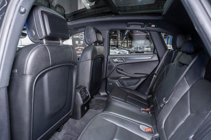 2018 Porsche Macan S