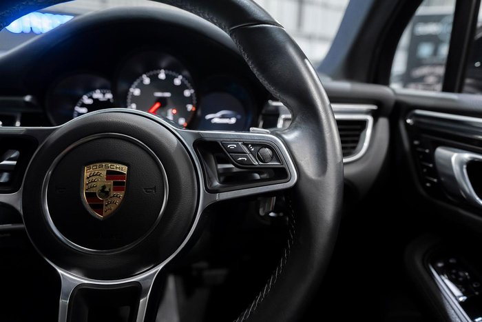 2018 Porsche Macan S