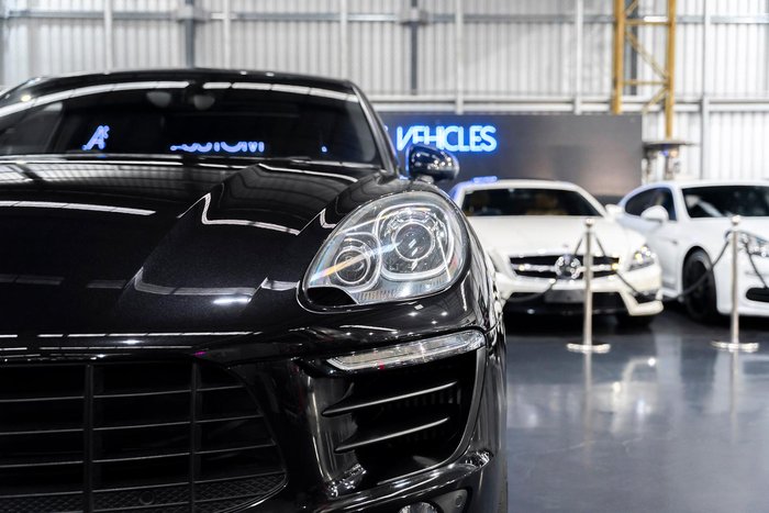 2018 Porsche Macan S