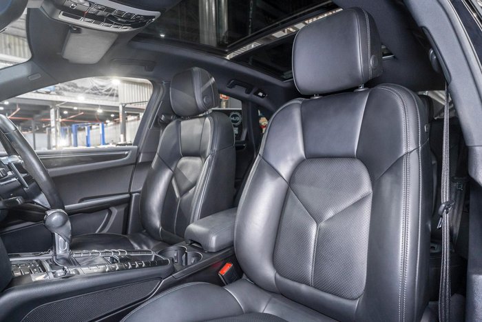 2018 Porsche Macan S