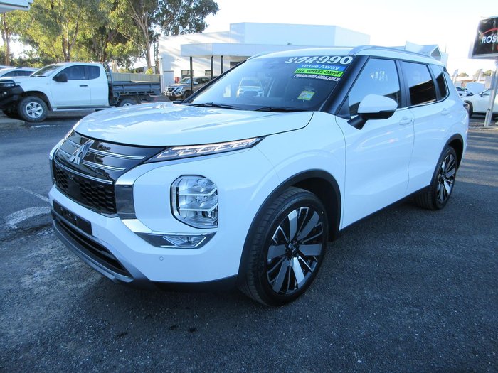 2025 Mitsubishi Outlander Aspire