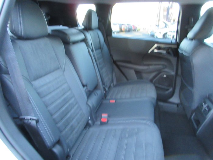 2025 Mitsubishi Outlander Aspire