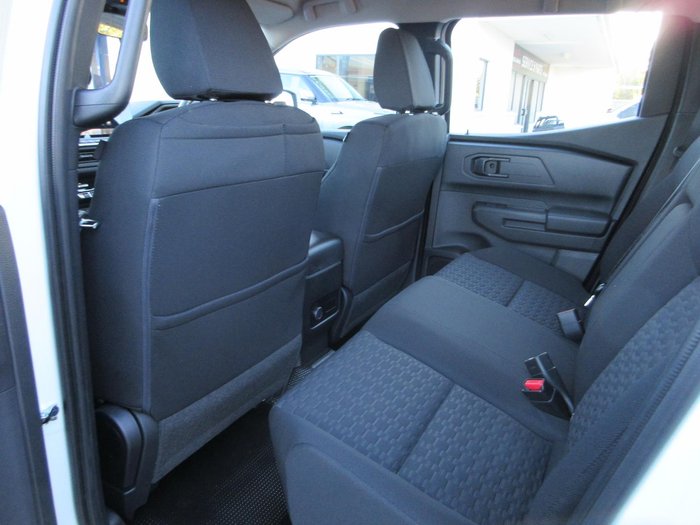 2025 Mitsubishi Triton GLX