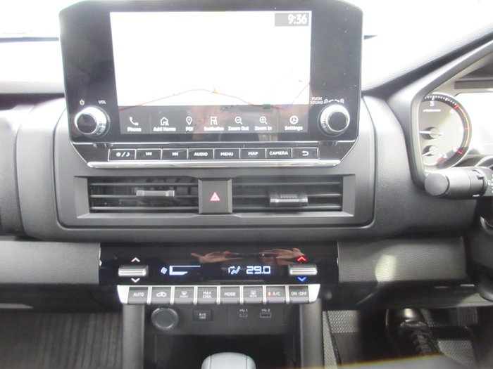 2025 Mitsubishi Triton GLX+