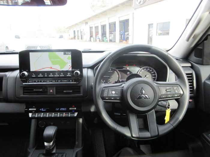 2025 Mitsubishi Triton GLX+