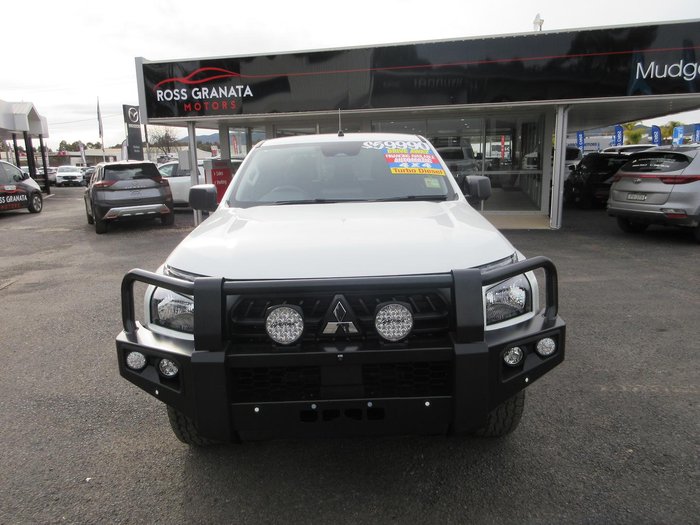 2025 Mitsubishi Triton GLX+