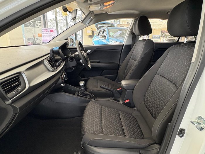 2022 Kia Rio S