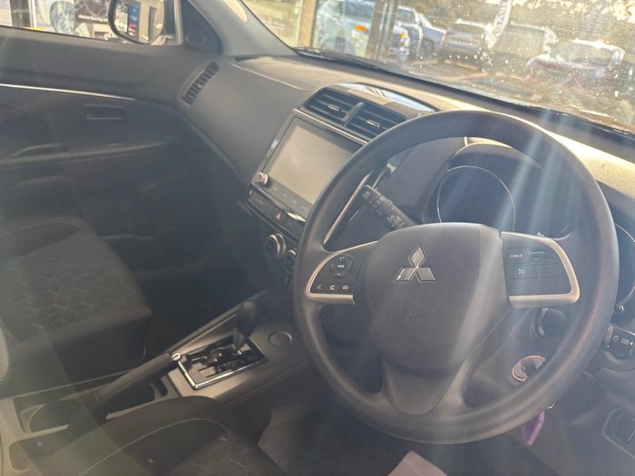 2022 Mitsubishi ASX ES