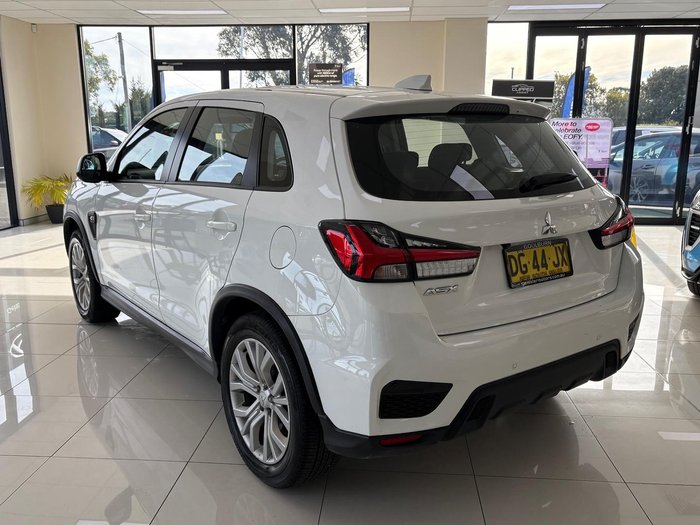 2023 Mitsubishi ASX ES