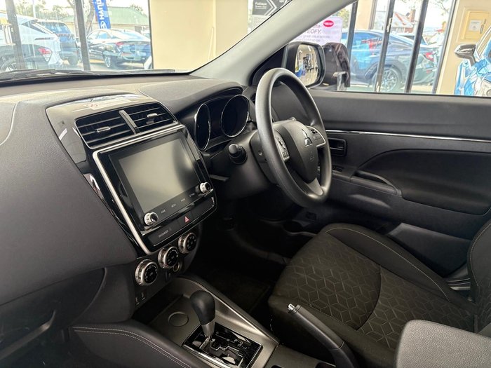 2023 Mitsubishi ASX ES