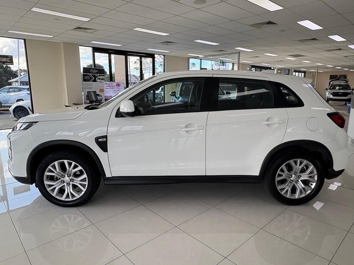 2023 Mitsubishi ASX ES