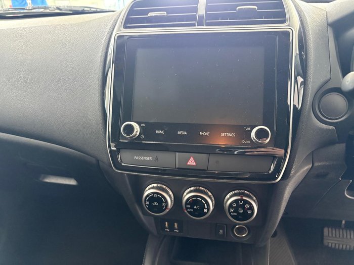 2023 Mitsubishi ASX ES