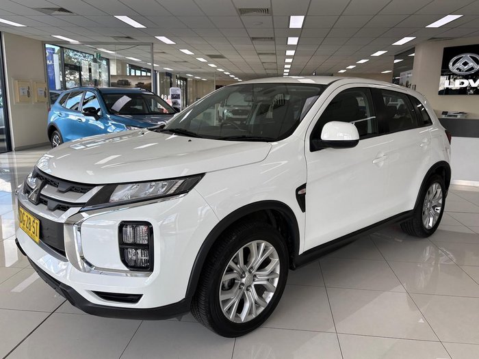 2023 Mitsubishi ASX ES