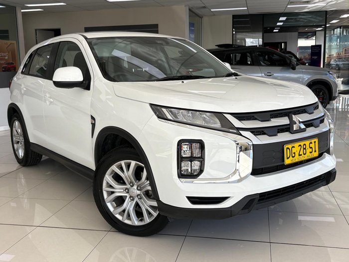 2023 Mitsubishi ASX ES