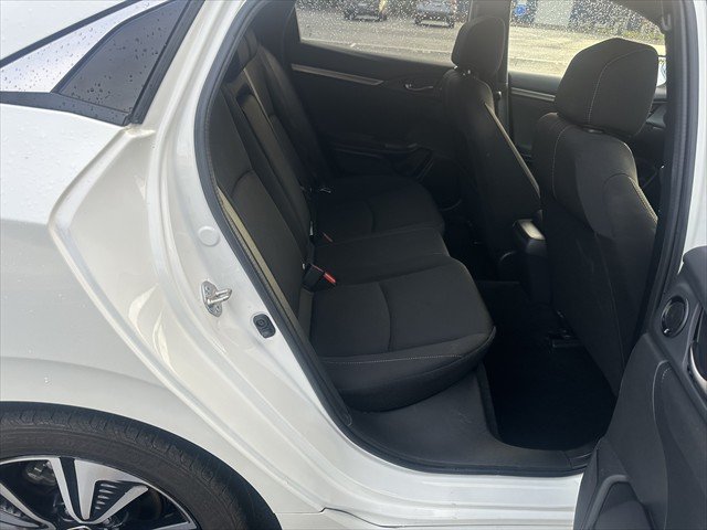 2018 HONDA CIVIC VTi-L