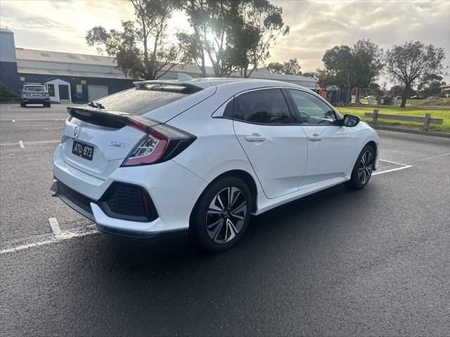 2018 HONDA CIVIC VTi-L