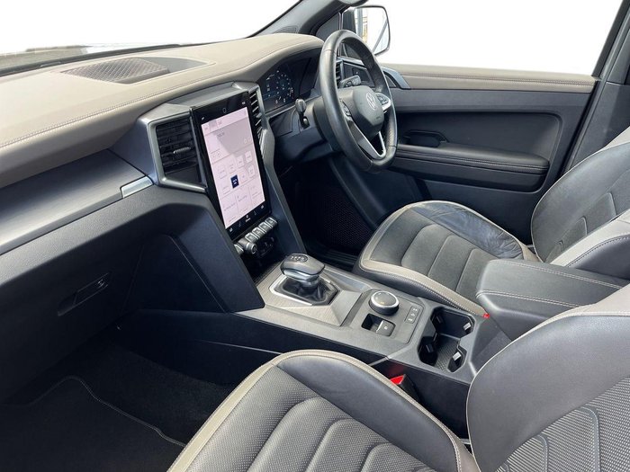 2023 Volkswagen Amarok
