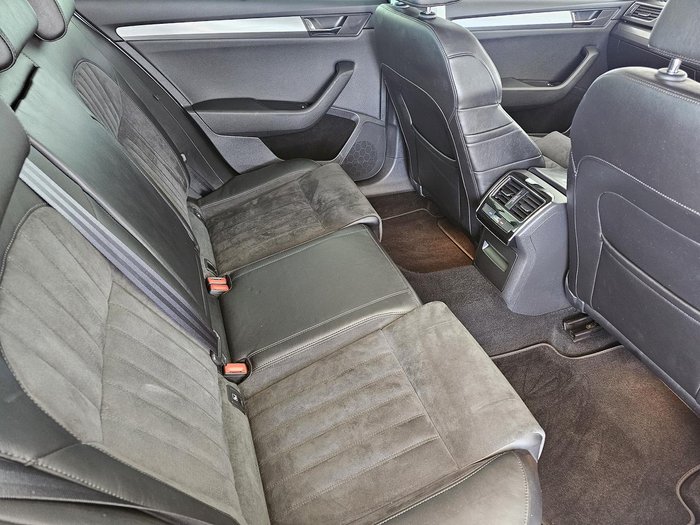 2019 SKODA Superb 162TSI