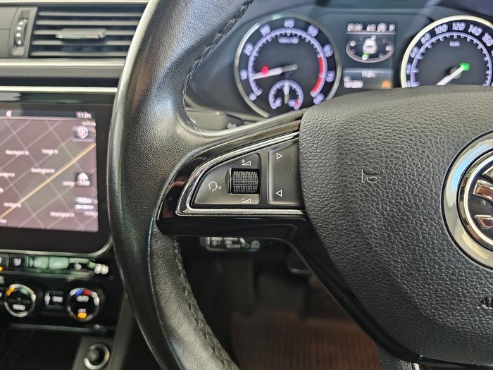 2019 SKODA Superb 162TSI