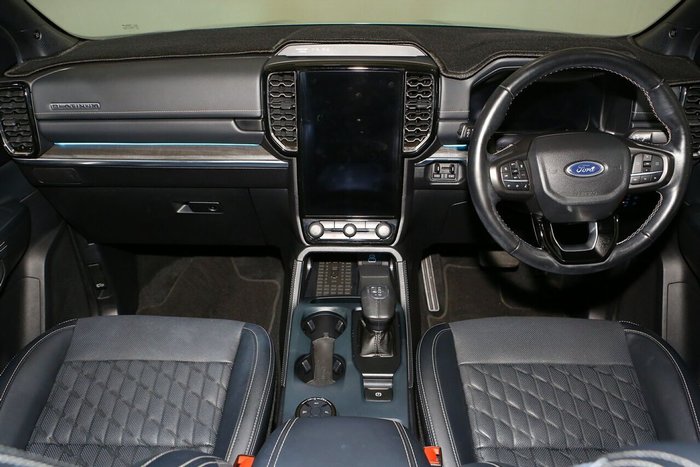 2024 Ford Everest Platinum