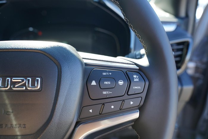 2024 Isuzu D-MAX LS-U