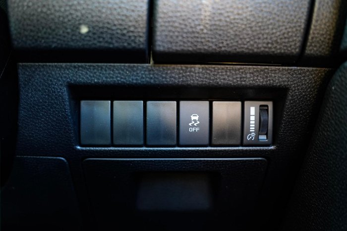 2025 Isuzu D-MAX SX