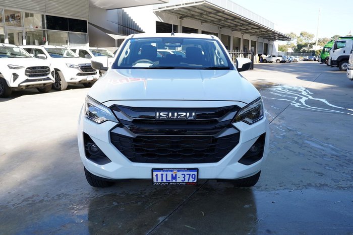 2024 Isuzu D-MAX LS-M