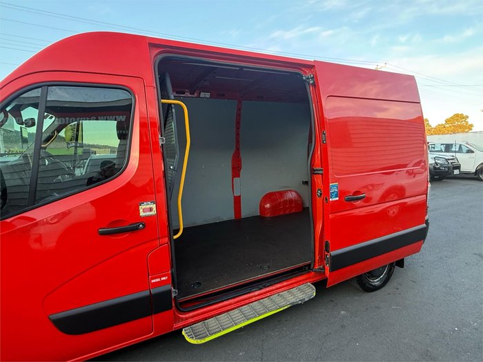 2016 Renault Master