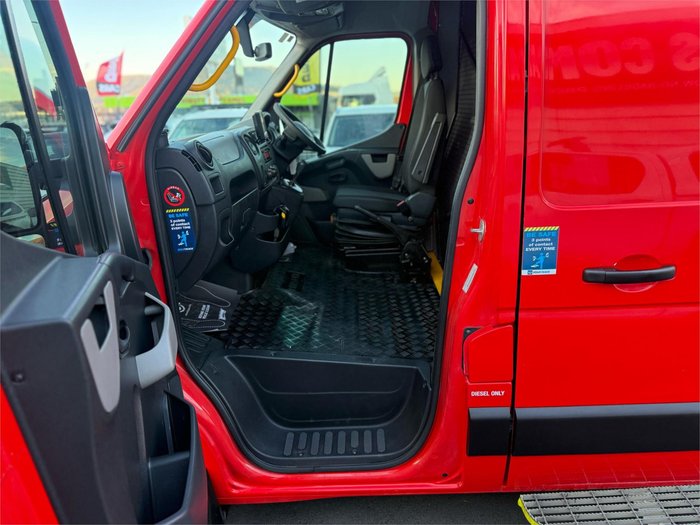 2016 Renault Master