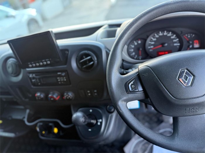 2016 Renault Master