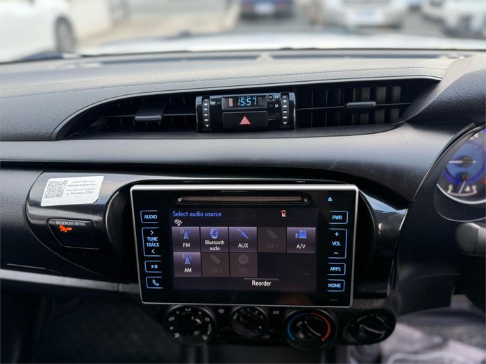 2020 Toyota Hilux SR