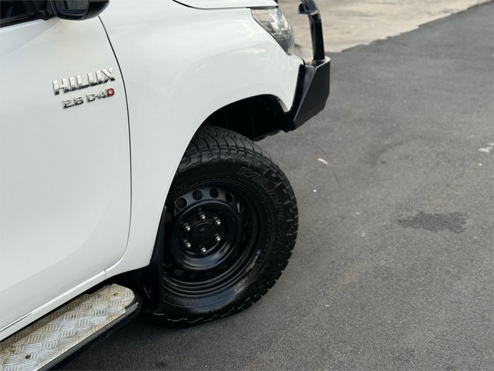 2020 Toyota Hilux SR