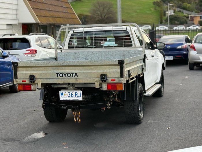 2020 Toyota Hilux SR
