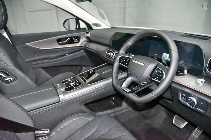 2025 Jaecoo J8 Track