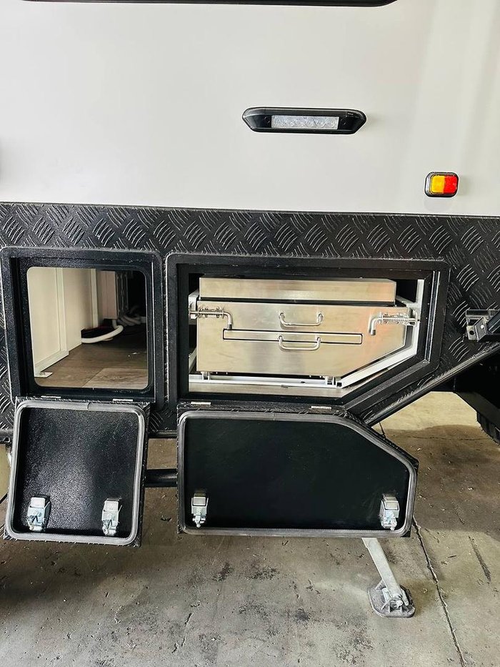 2025 Stonestar Caravan