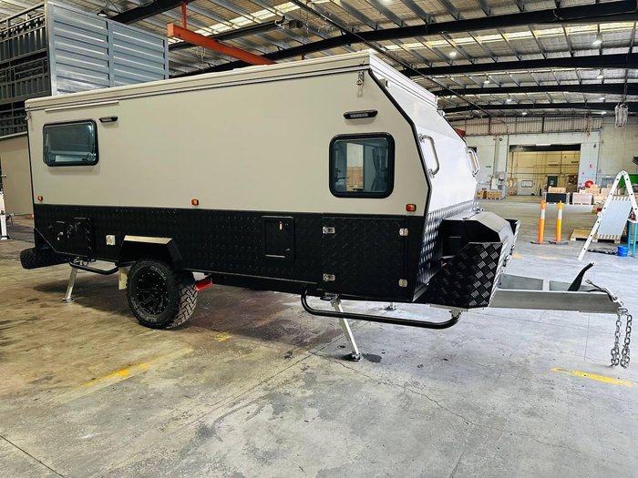 2025 Stonestar Caravan