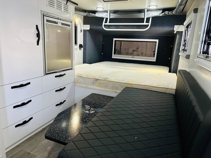 2025 Stonestar Caravan