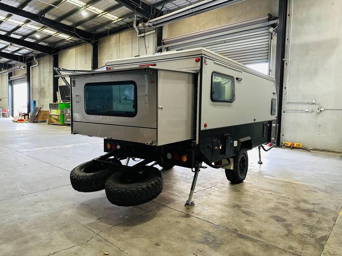 2025 Stonestar Caravan