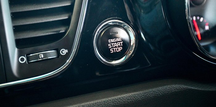 2018 Kia Carnival SLi