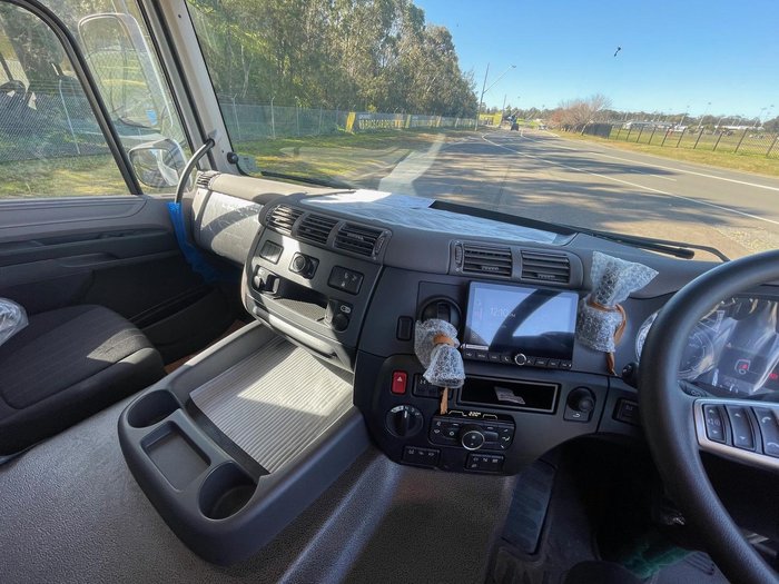 2023 DAF Cf 450 FAD White